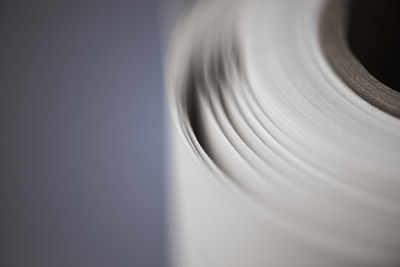 Kraft paper (brown, recycled and white) available in 60-200 g/m².